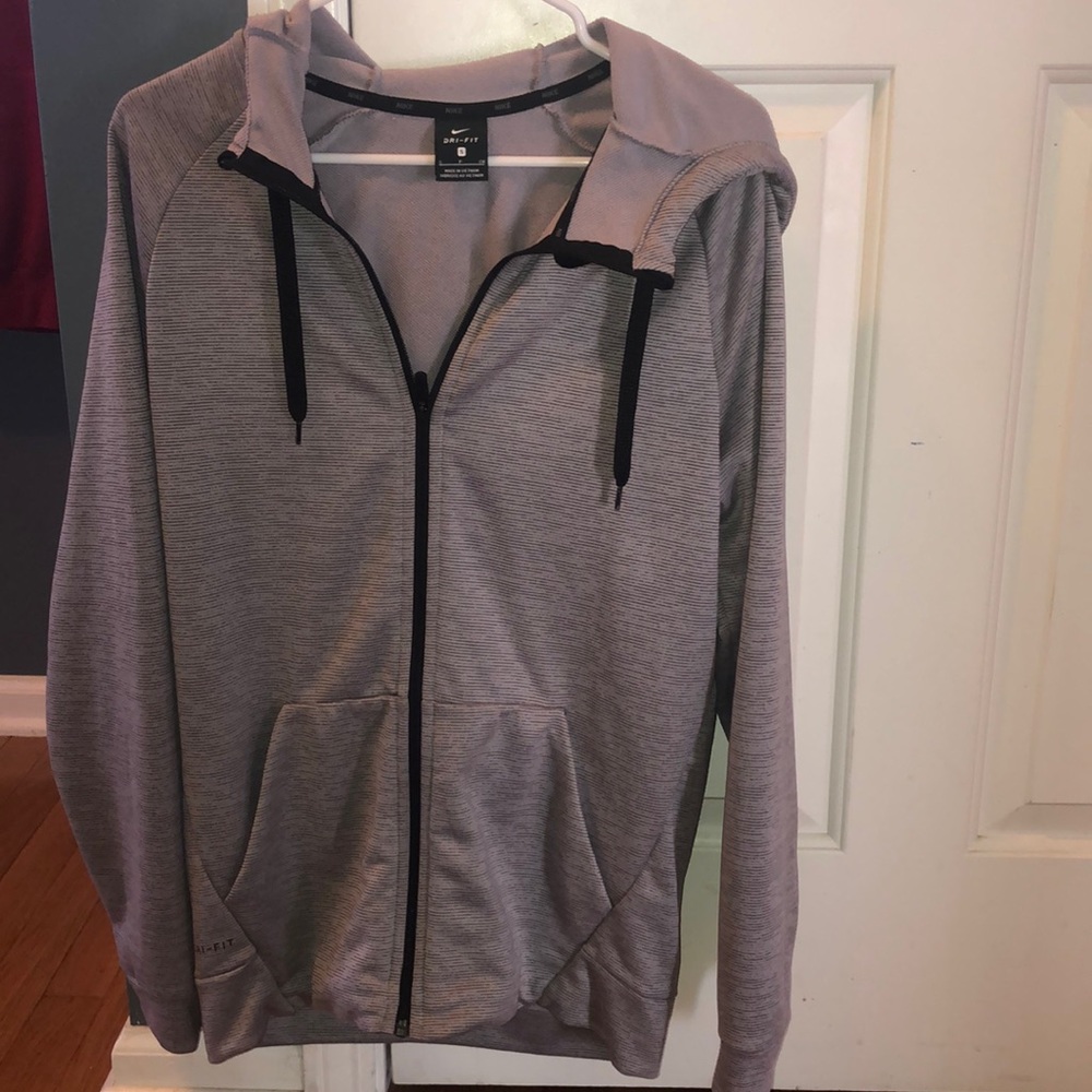 Men’s Nike dri-fit zip up hoodie size Small